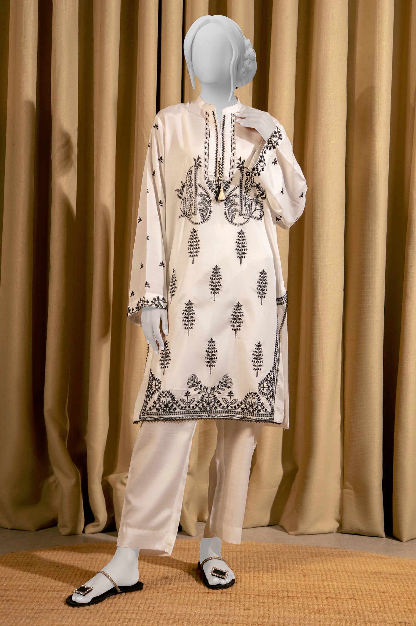 Fashionista Sale White Embroidered 2PC