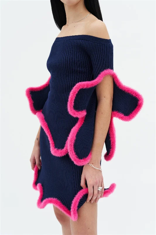 Bid Farewell To The Old Season DIANAE DROP SHOULDER 3D WAVY TOP