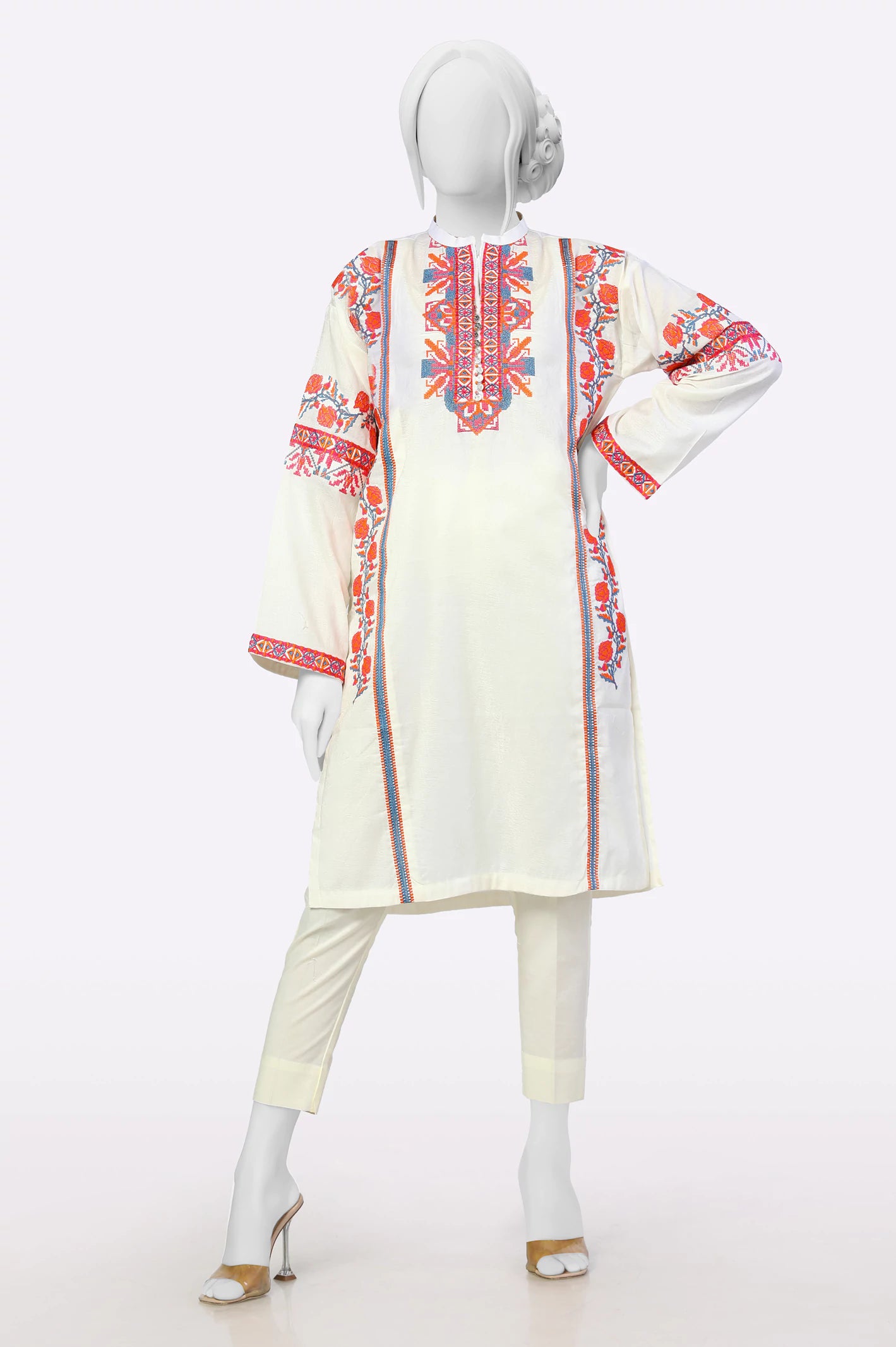 Trendy Street Style White Embroidered Kurti