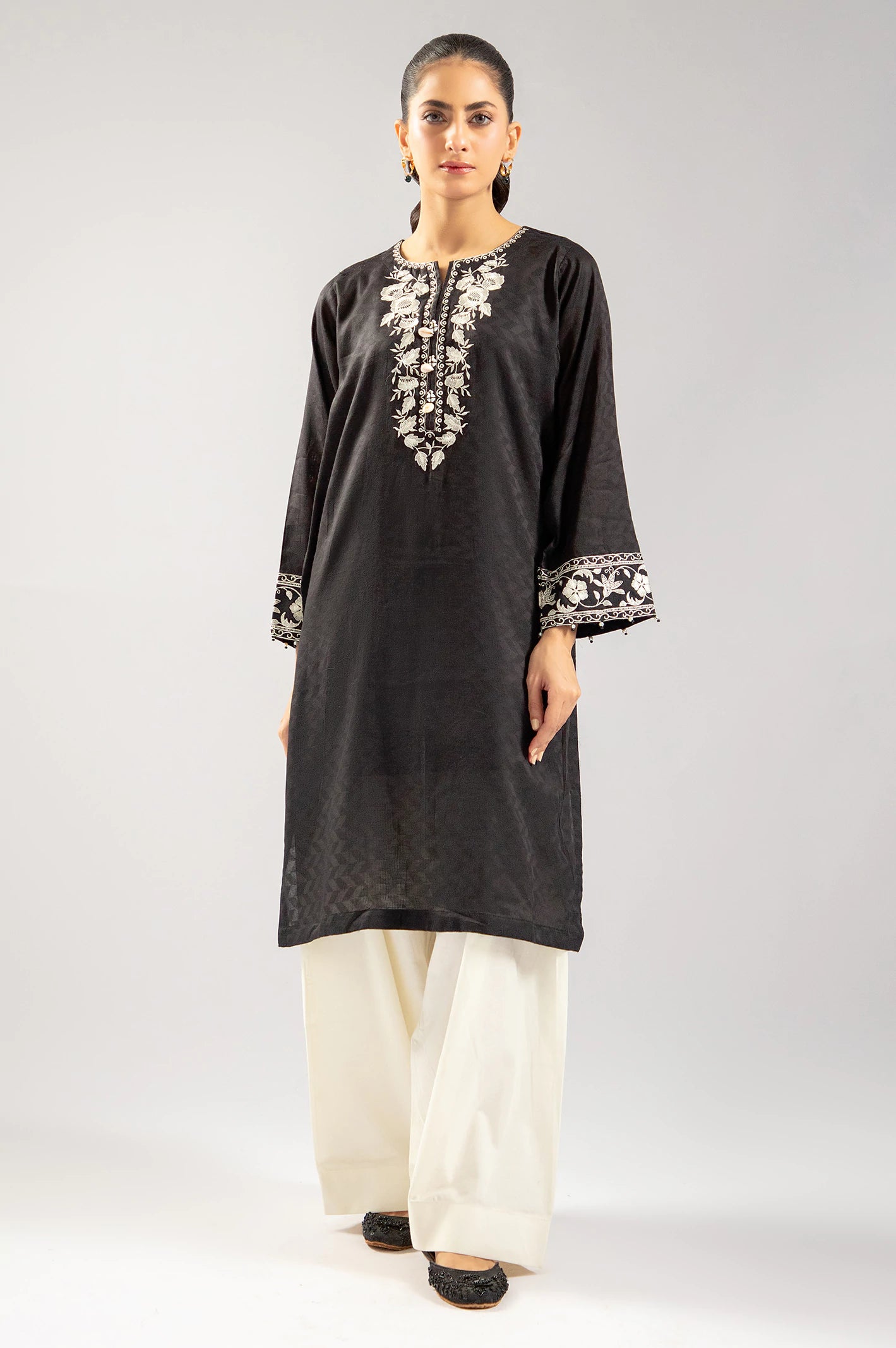 Style Redefined Black Embroidered Kurti