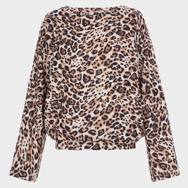 Classic Chic Deals Ladies Leopard Batwing Top