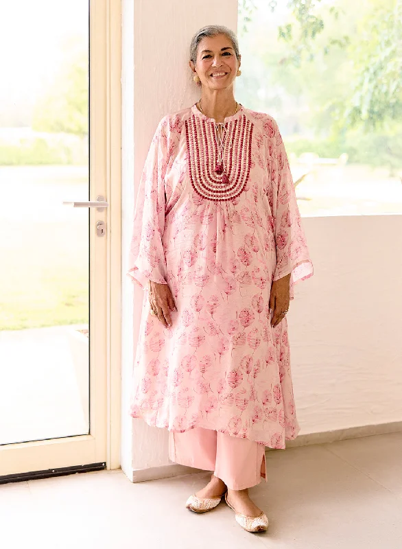 Gift Ideas Sana Light Pink Printed Chiffon Embroidered Straight Kurti