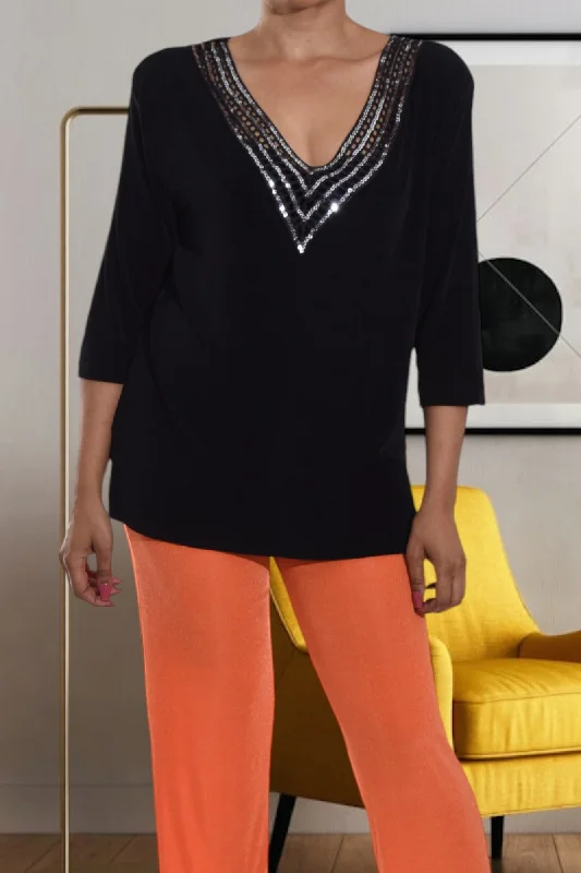 Season Sale Black Sequence 3/4 Sleeve Top