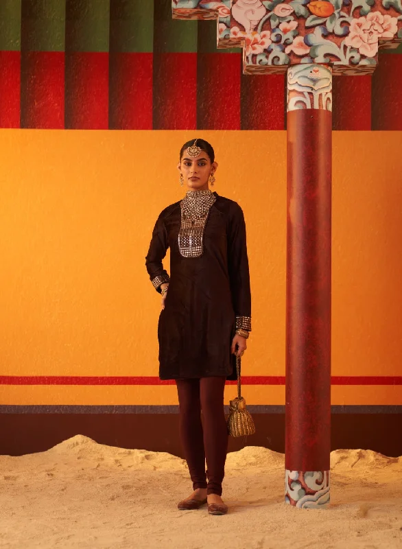 Chic Styles Purple Woollen Kurta for Women with Leather Collar and Sequin Work