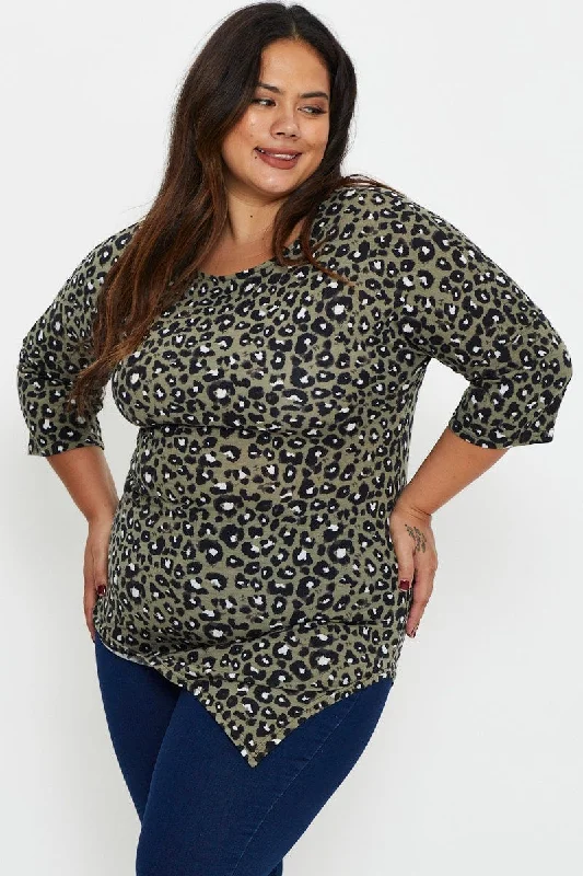 Relaxed Style Animal Print Asymmetric Top Crew Neck