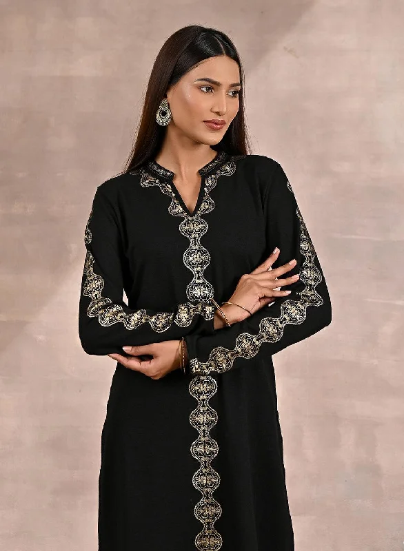 Exclusive Discount Black Solid Woolen Kurti with Foil Print