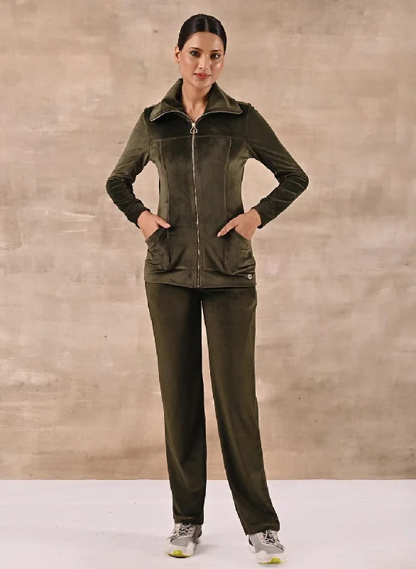Vintage-Modern Style Offers Olive Green Track Suit with Spread Collar