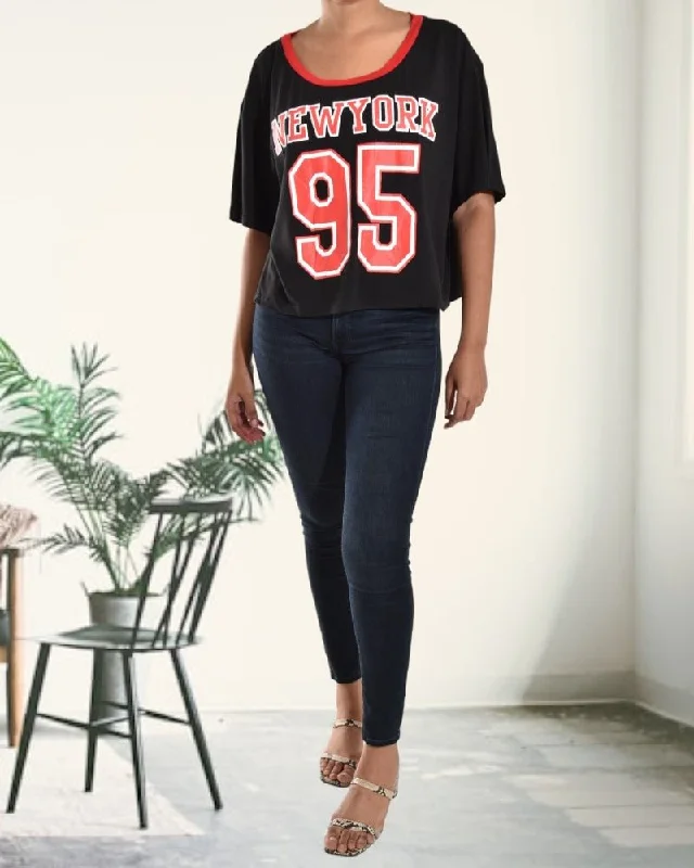 Sporty Fashion Offers Ladies Printed Top
