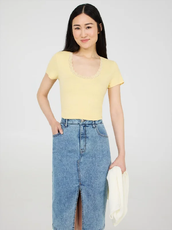Exclusive Designer Style Deals Lace Trim Scoop Neck Ribbed Top
