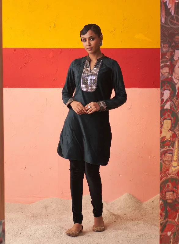 Budget-Friendly Fashion Essex Green Woollen Kurta for Women with Leather Collar and Sequin Work