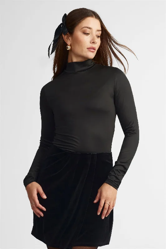 Classic Elegance Sales Chandail col montant manches longues extensible - Femme