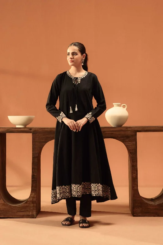 Trendy Pulse 2 Piece Khaddar Suit