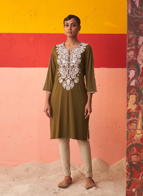 Casual Chic Olive Straight Kurta for Women with Threadwork