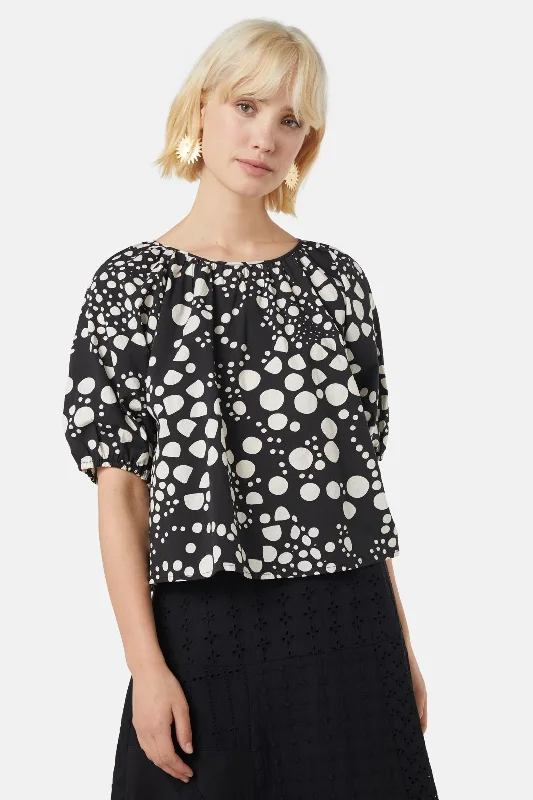 Crazy Discounts, Hurry Up Hansel Top