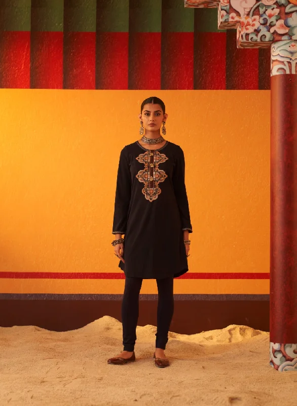Limited Styles Navy Blue Pink Thread Work Woollen Kurti for Women with Brooch
