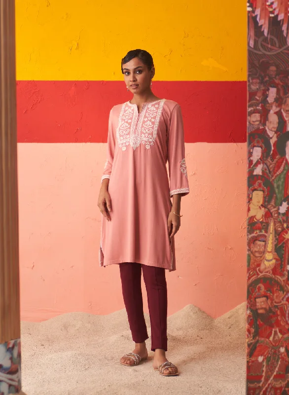 Fashionista Favorites Pink Kurta for Women with Threadwork and Lace Detailing