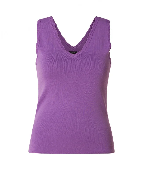 On-Trend Fashion Offers lichtpaarse gebreide top met dubbele v-hals