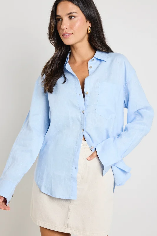 Classic Modern Offers Optimum Light Blue Linen Oversized Shirt