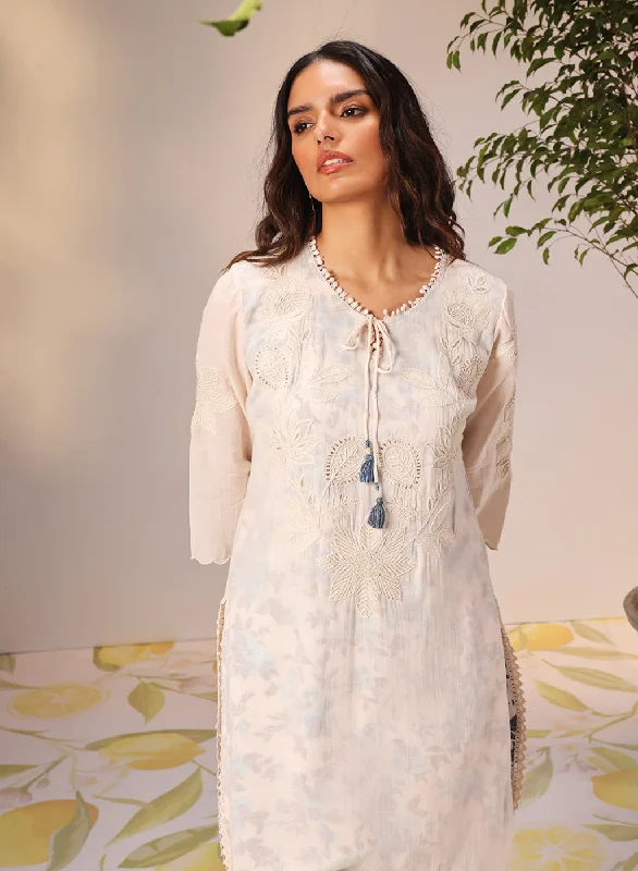 Chic Trend Collection Daanya Turquoise Embroidered Crinkled Georgette Designer Kurta for Women Chic Trend Collection Daanya Turquoise Embroidered Crinkled Georgette Designer Kurta for Women
