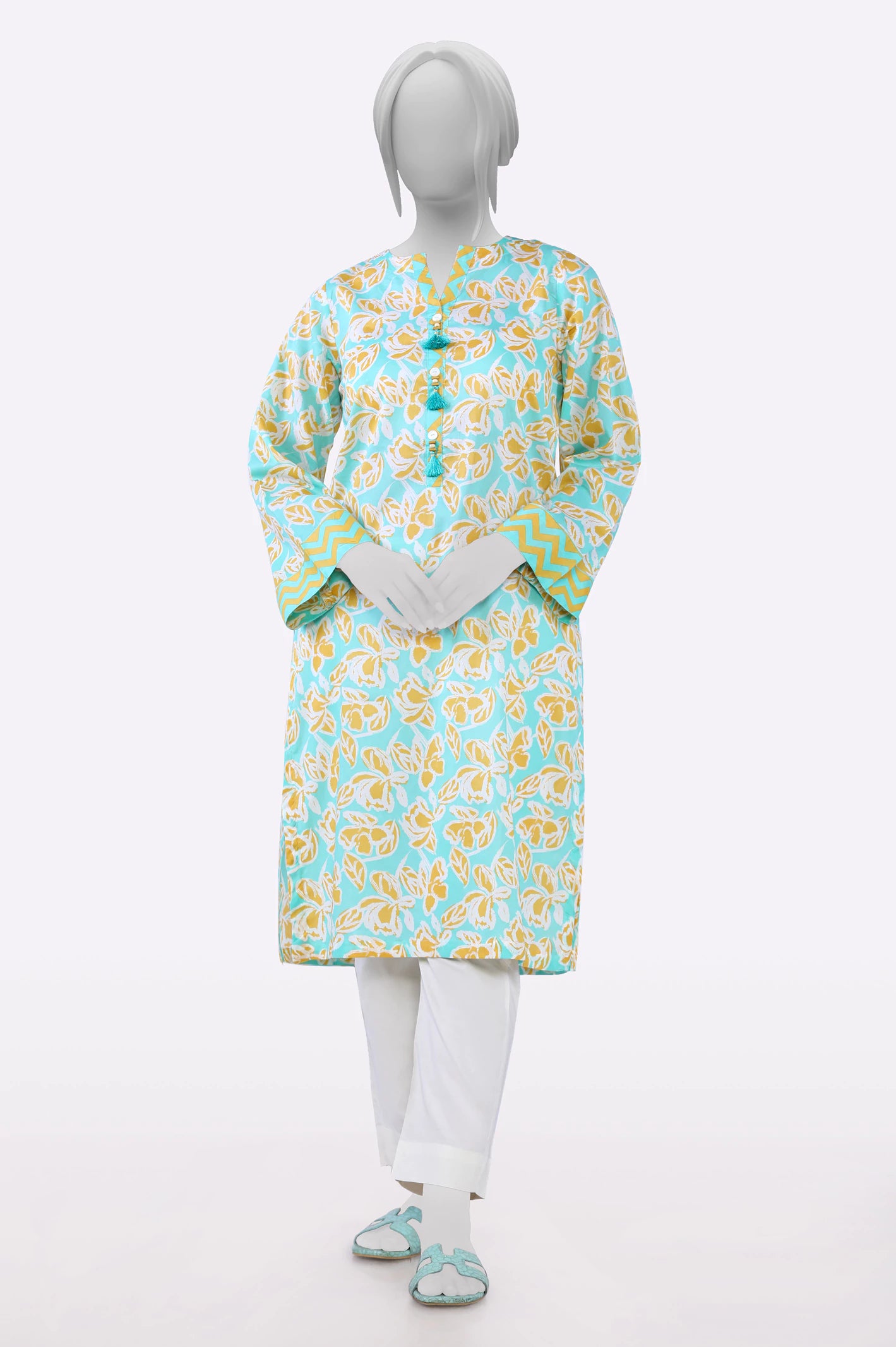 New Styles Just In White Printed Kurti