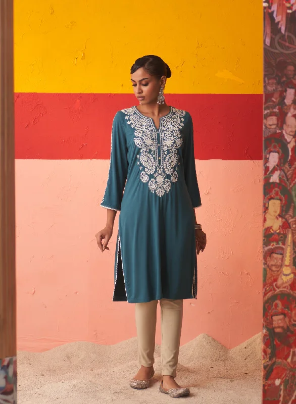 Unleash Your Fashion Teal Straight Kurta for Women with Threadwork