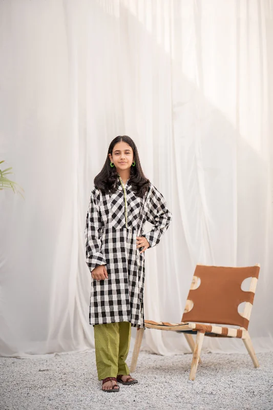 Dive Into Trendy Styles Dyed yarn checkered Cotton