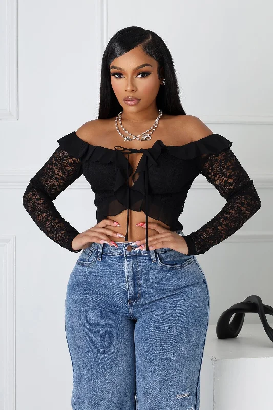 Exclusive Deals Online Ezra Off Shoulder Lace Top