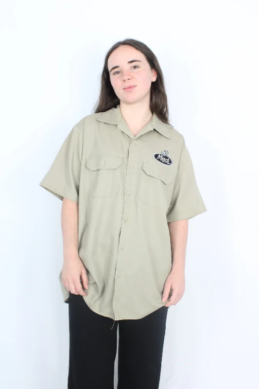 Fresh Styles, Fresh Deals Big Ben - Vintage Mack Patch Shirt