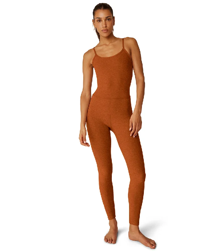 Fashionable Yoga Apparel Now On Sale Beyond Yoga Spacedye Uplevel Midi Jumpsuit Warm Clay Heather Fashionable Yoga Apparel Now On Sale Beyond Yoga Spacedye Uplevel Midi Jumpsuit Warm Clay Heather