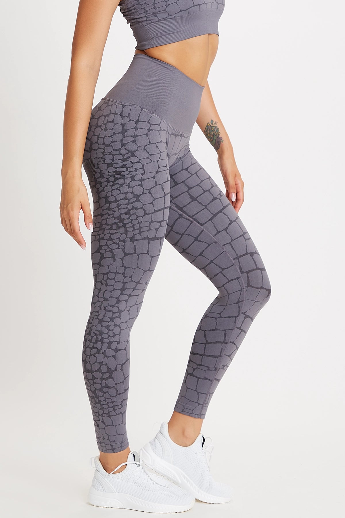 Upgrade Your Yoga Wardrobe For Less Leggings All-up Grigio Ira Cocco