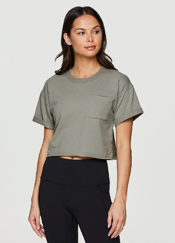 Breathable, Moisture-Wicking, And Budget-Friendly Organic Cotton Everyday Cropped Tee Breathable, Moisture-Wicking, And Budget-Friendly Organic Cotton Everyday Cropped Tee