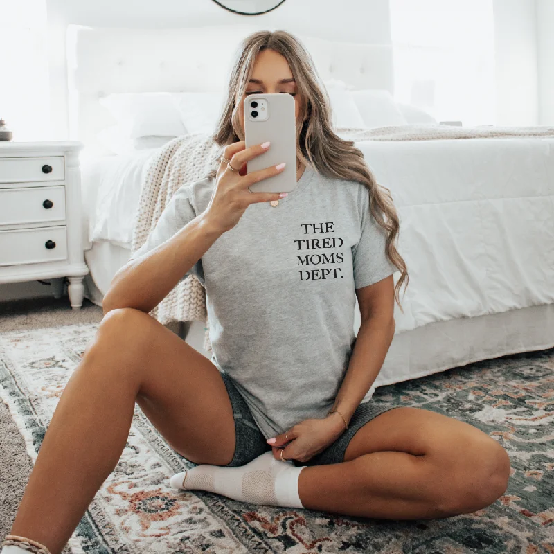 Unbeatable Deals On Breathable Yoga Apparel The Tired Moms Dept. • Gray Tee