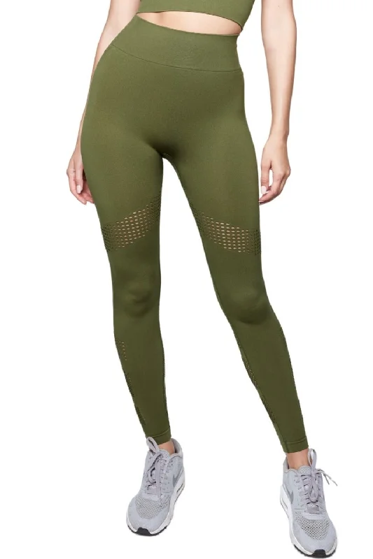Flow Into Savings With Trendy Yoga Apparel Venus Legging