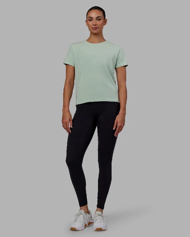 Limited-Stock Sale On Yoga Tops And Leggings Deluxe PimaFLX Tee - Surf Spray