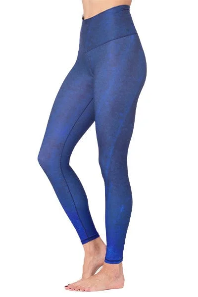 The Yoga Wear Sale You’Ve Been Waiting For Cora 7/8 Legging, Midnight Water (Sol and Mane)
