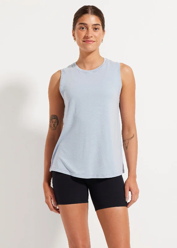 Flex Your Budget With Premium Yoga Clothing Deals Essential Muscle Tank