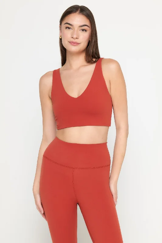 Flow Into Savings With Trendy Yoga Apparel Harlow Crop Tank