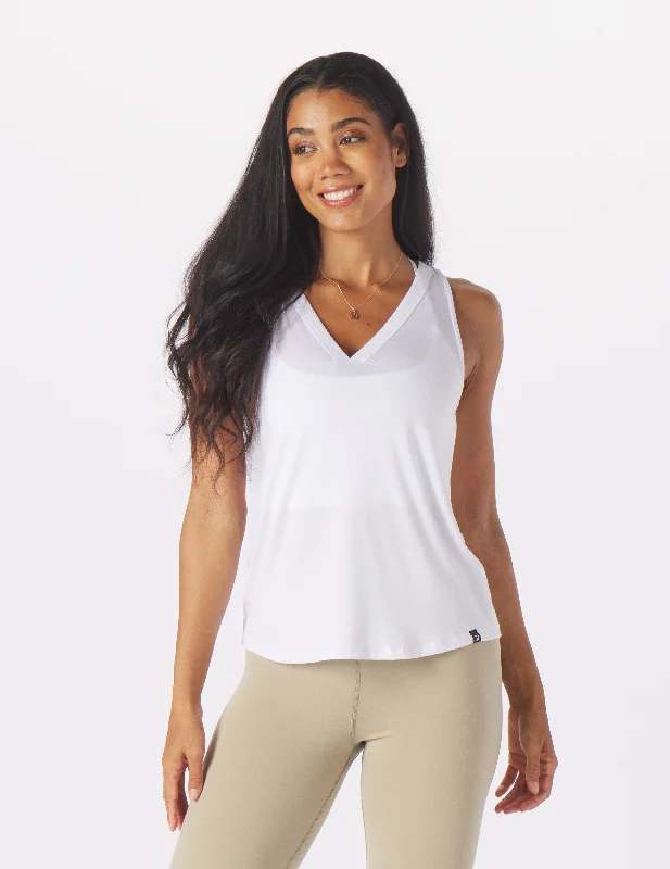 Limited-Time Savings On Yoga Leggings And Tops Half Volley Tank: White
