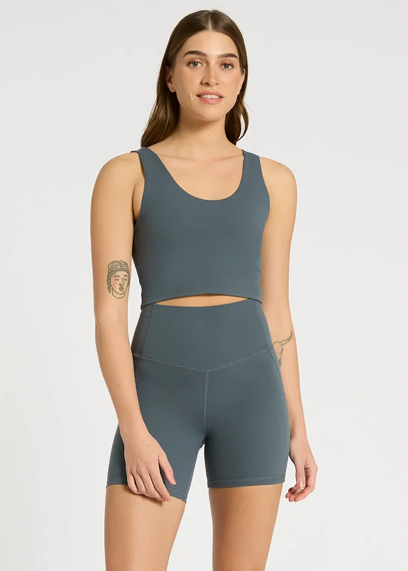 High-Quality Yoga Clothing At Budget-Friendly Prices In Motion Scoop Bra