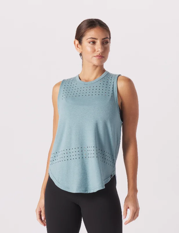 Don't Miss Out On Premium Yoga Wear Deals Mood Tank: Lagoon