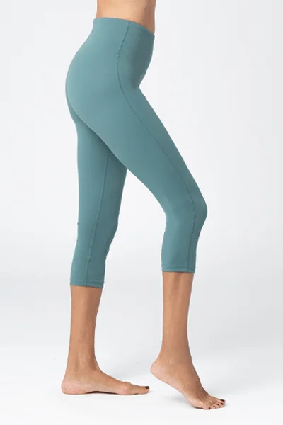 Enhance Your Flow With Stylish Yoga Wear At Great Prices Rebecca 3/4 Legging, Vintage Teal (Vie Active) Enhance Your Flow With Stylish Yoga Wear At Great Prices Rebecca 3/4 Legging, Vintage Teal (Vie Active)