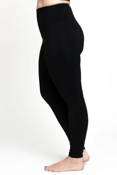 Your Practice Deserves The Best—At Better Prices Rebecca 7/8 Legging, Black (Whisper)