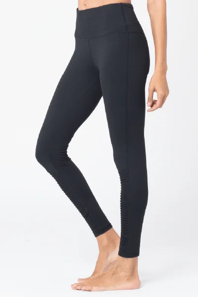 Affordable Yoga Fashion For Every Pose Sierra Moto 7/8 Legging, Black (Whisper)