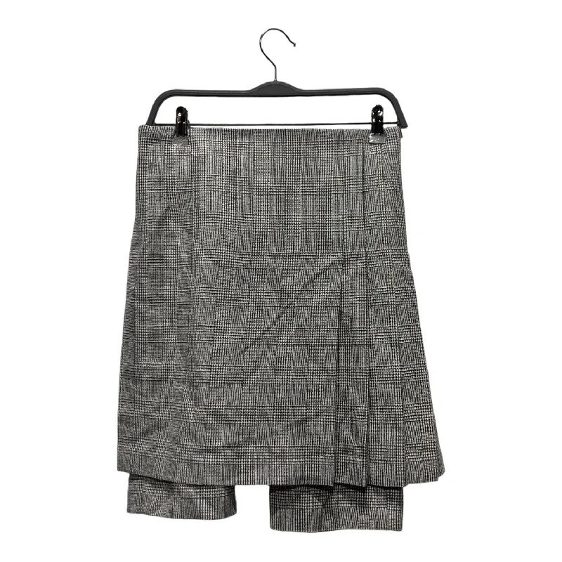 Move With Confidence In Discounted Yoga Outfits BLACK COMME des GARCONS/Shorts/XS/Houndstooth Check/Wool/GRY/COWHIDE BLK BELT Move With Confidence In Discounted Yoga Outfits BLACK COMME des GARCONS/Shorts/XS/Houndstooth Check/Wool/GRY/COWHIDE BLK BELT