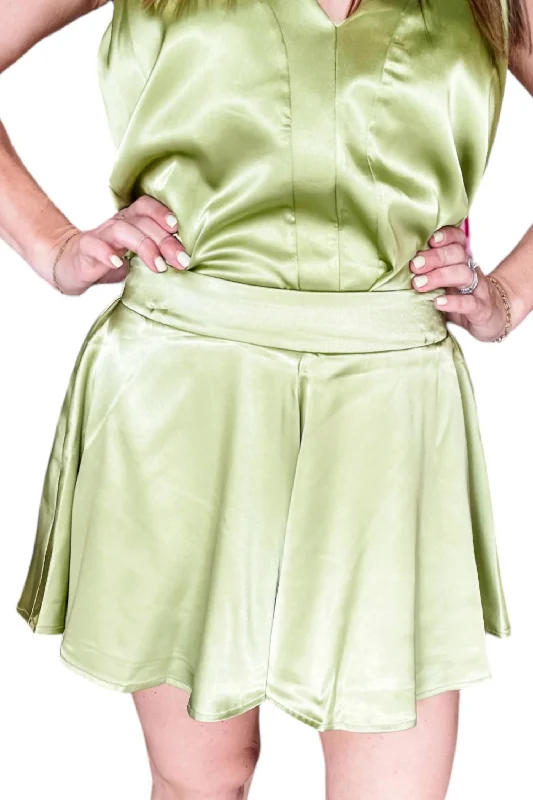 Find Balance In Stylish And Affordable Yoga Wear Lulu Shorts In Kiwi
