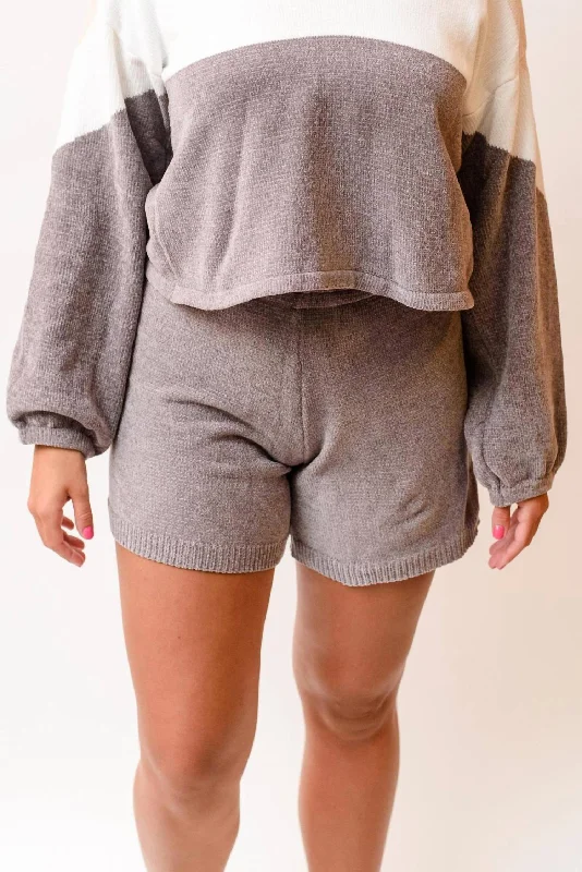 Unmissable Deals On Flexible Yoga Apparel Malibu Beach Short In Grey