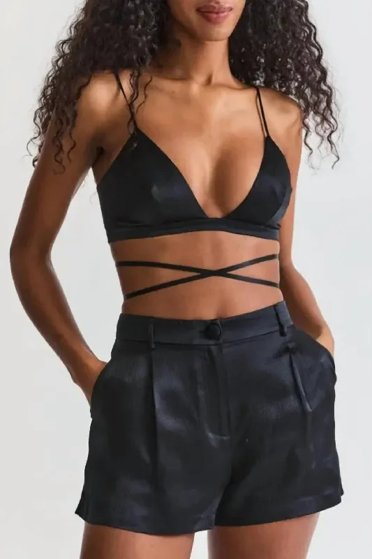 Limited-Time Savings On Yoga Leggings And Tops Perdita Short In Black